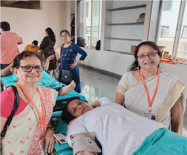 छायाचित्रे
